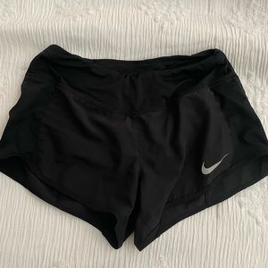 XS Nike dri-fit short